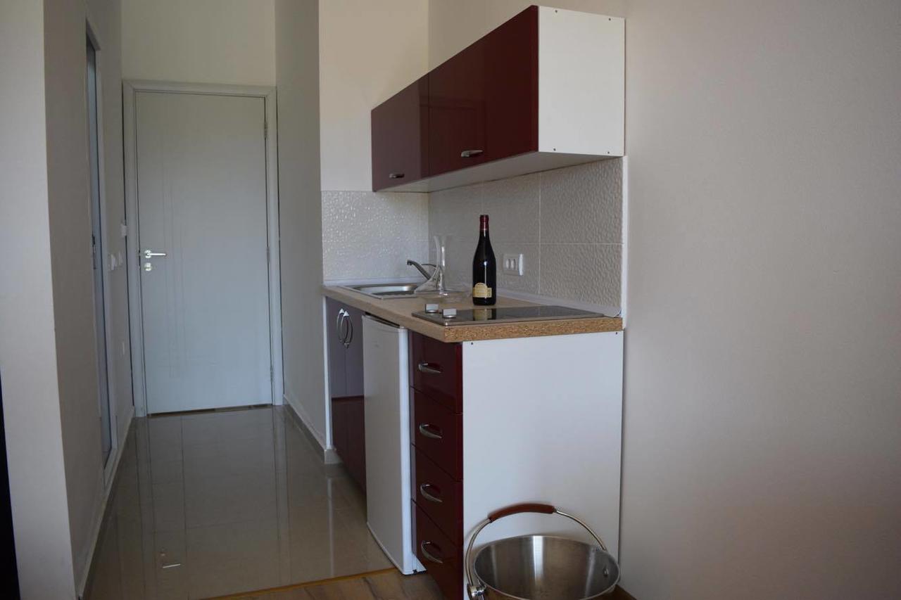 Leli Apartments Ulcinj Exterior photo