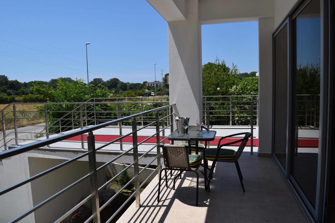 Leli Apartments Ulcinj Exterior photo